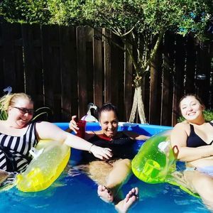 Meet your Posher, Robin